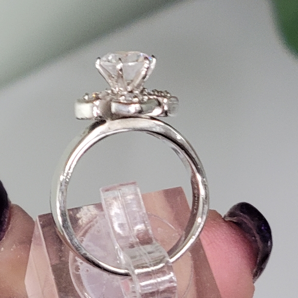 TRUE VINTAGE ESTATE SIGNED STERLING SILVER 925 RING SZ 6.00 CZ Flower - Picture 9 of 10